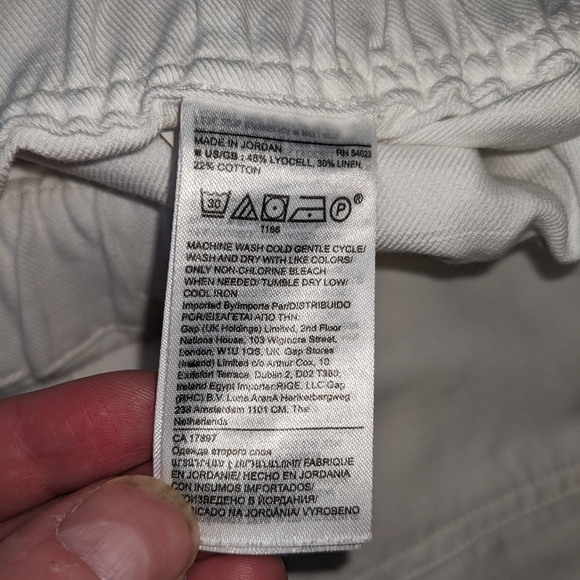 Banana Republic linen blend white pants - Picture 3 of 6